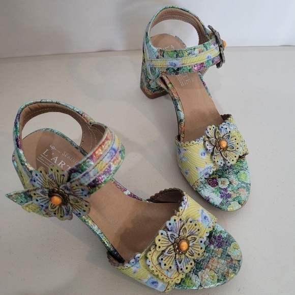 L'Artiste by Spring Step Vogeush Floral Leather Heeled Sandal - Size 36 (5.5/6) - Picture 1 of 16